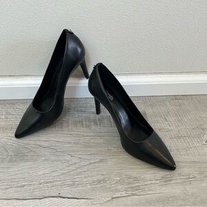 Michael Kors Leather Women's Heels Size 6.5 Medium in Black 3” Heel